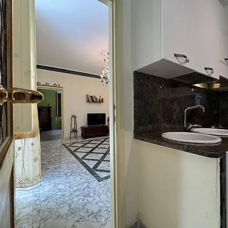 Big Bright Flat - Vatican Foro Italico Rom