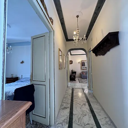 Big Bright Flat - Vatican Foro Italico * Rom